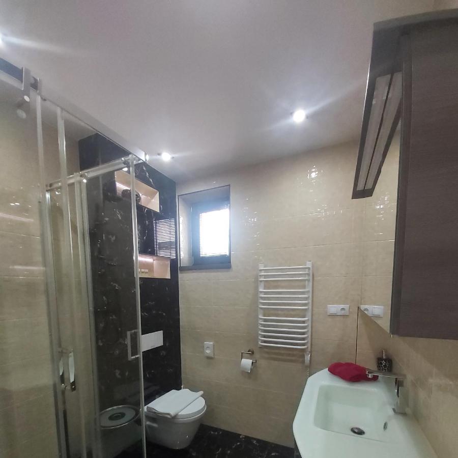 Apartman Navrchu เบรซโน ภายนอก รูปภาพ